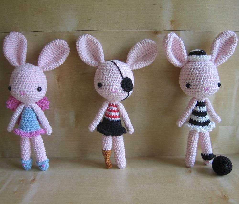 How to Personalize an Amigurumi Pattern - Little Bear Crochets